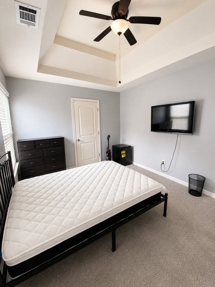 1592 Pressley Ln #4 - Photo 3 of 13