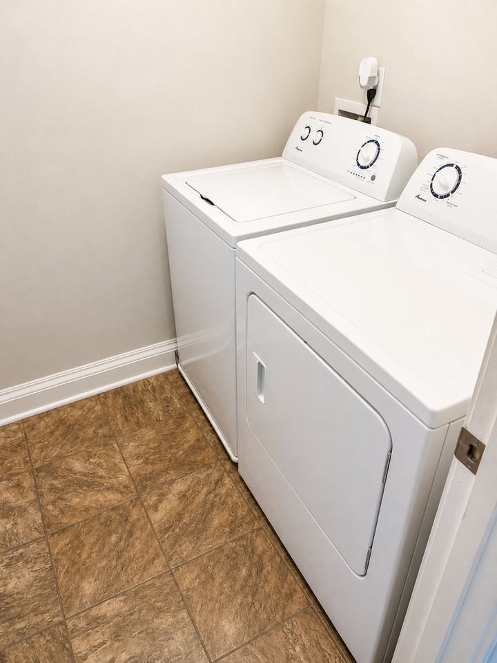 1592 Pressley Ln #4 - Photo 7 of 13