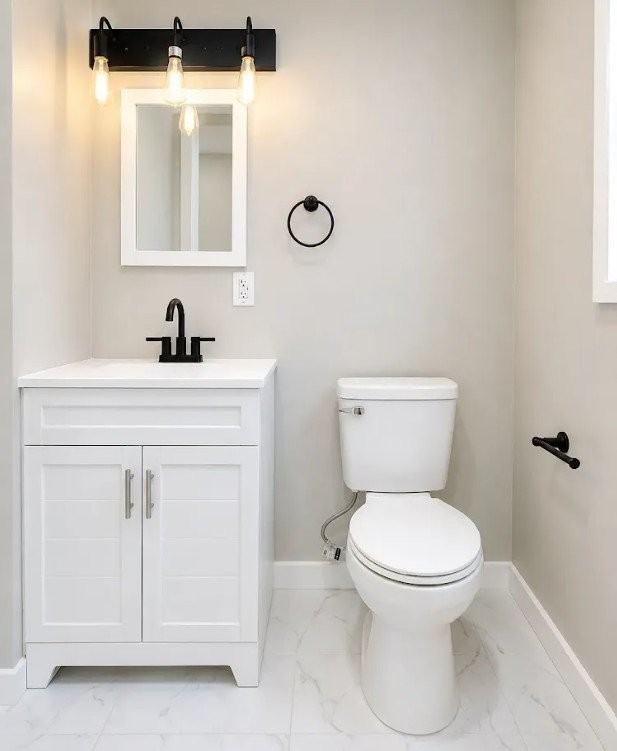 910 W 13th St - Photo 3 of 8