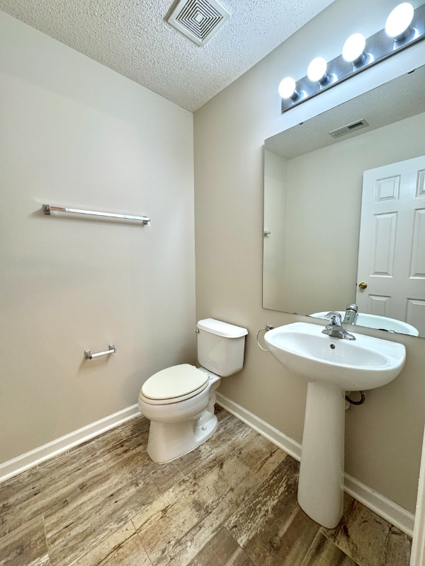 1957 Haven Rd - Photo 7 of 15