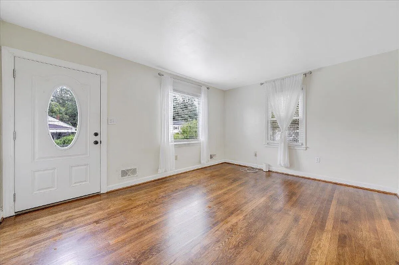 1218 Grayson Ave Nw - Photo 2 of 39