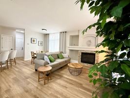 featured image of 2132 Clipper Way