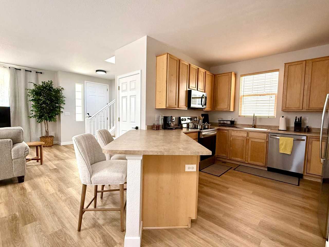 2132 Clipper Way - Photo 2 of 20