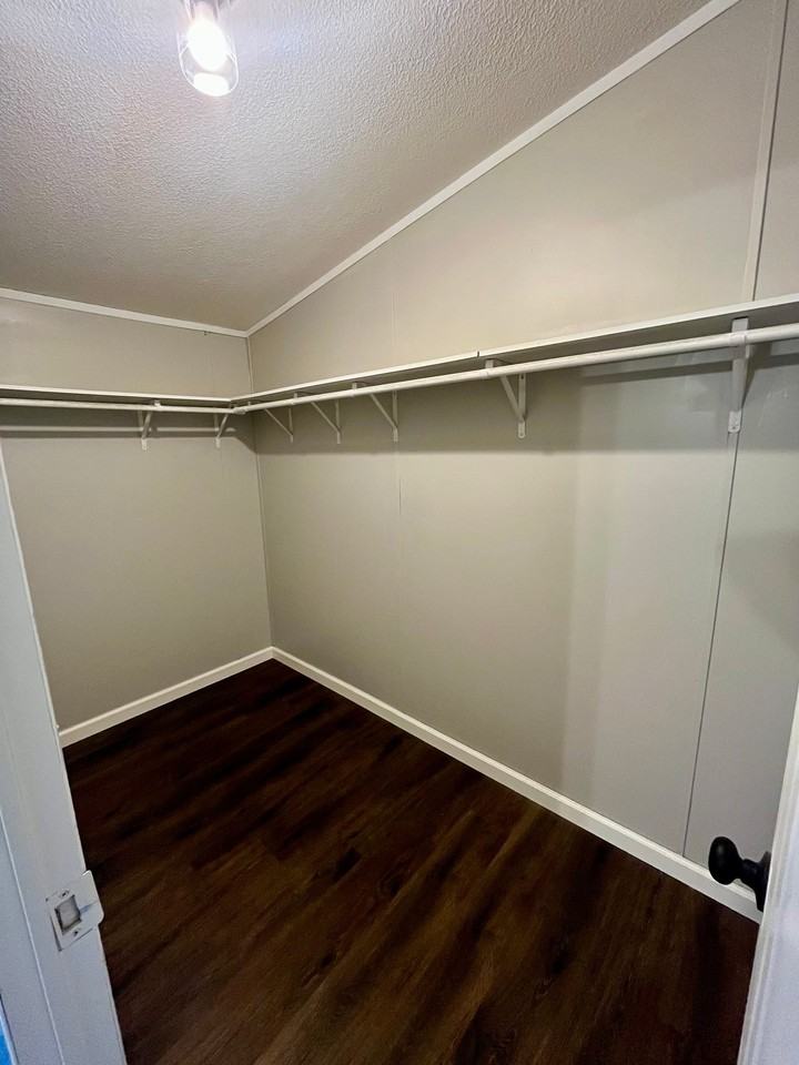 576 Carter Rd - Photo 6 of 14