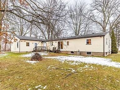 1161 Hilton Parma Rd #B - Photo 3 of 9