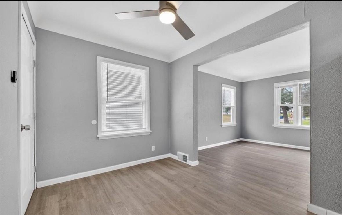 8576 Kathlyn Dr - Photo 6 of 19