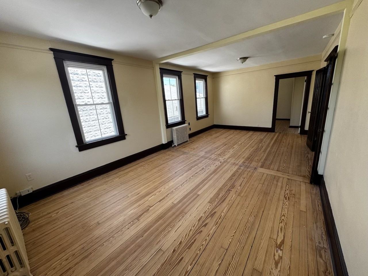 226 Glen Cove Ave #2 - Photo 7 of 15