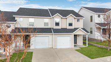 featured image of 167 E Flowerfield Dr