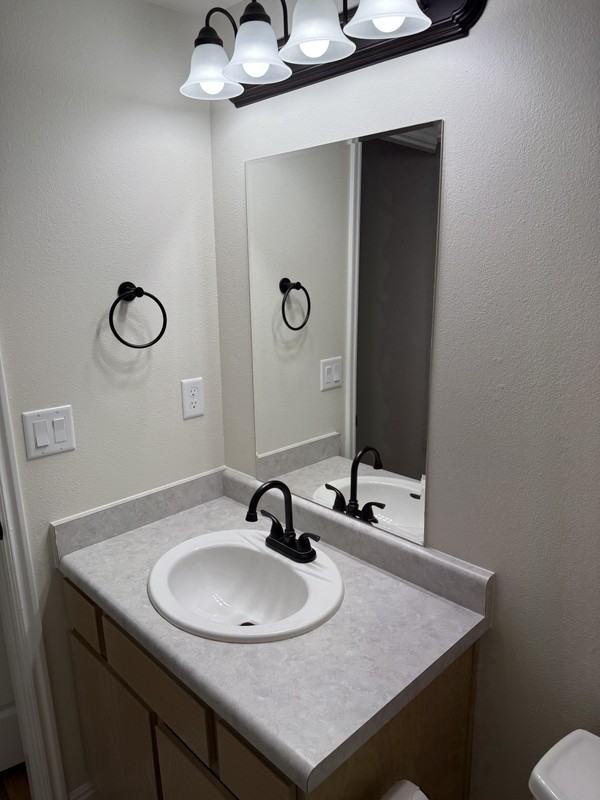 276 N Bliss Ct - Photo 6 of 23