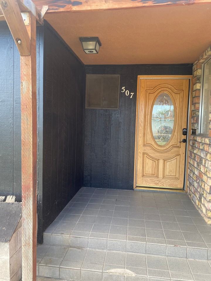 507 W San Jose Ave - Photo 2 of 9