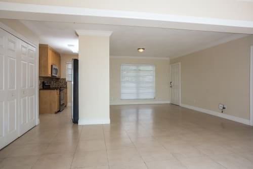 13720 10900, Sw, 42Nd St ##Sw - Photo 3 of 16