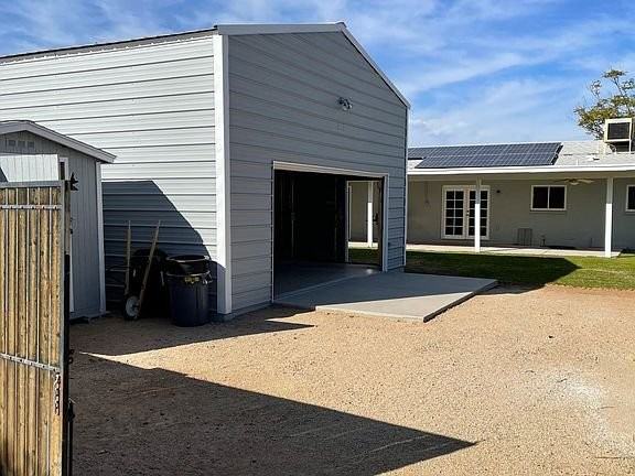 3443 E Poinsettia Dr - Photo 2 of 17