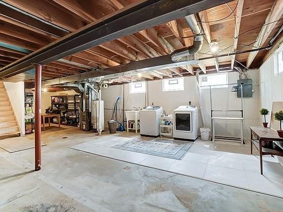 1599 Yellowglen Dr - Photo 2 of 25