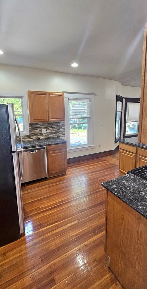 254 Goffe Ter #2 - Photo 3 of 17