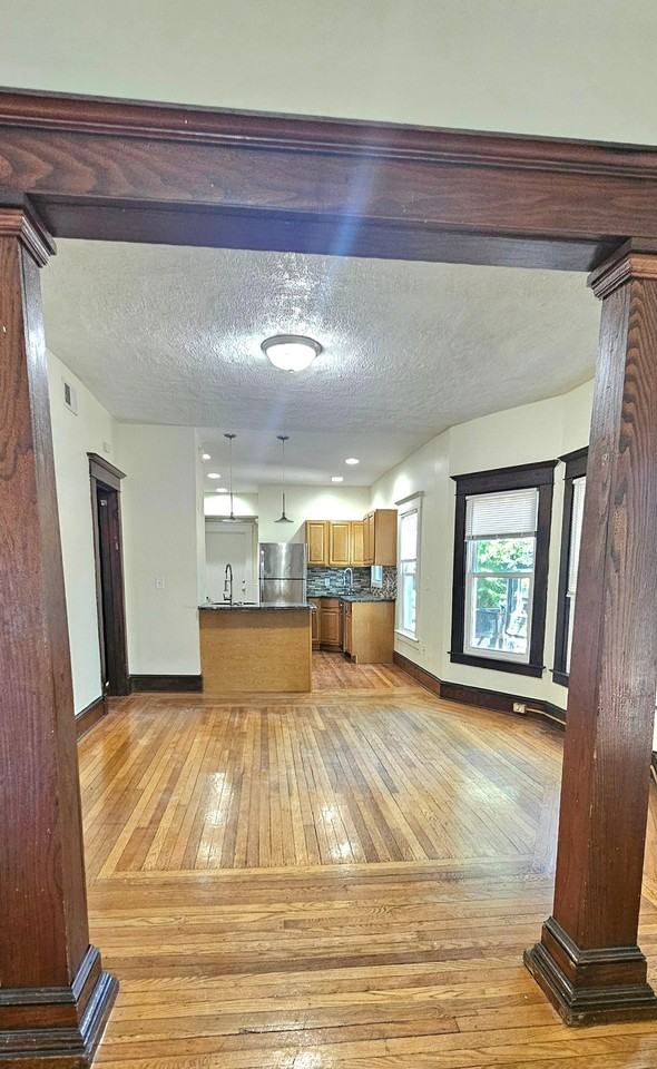 254 Goffe Ter #2 - Photo 5 of 17