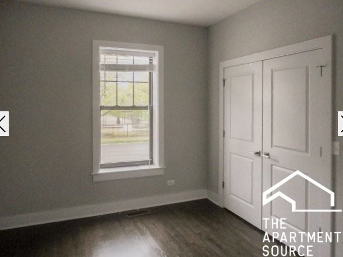 1954 W Nelson St #3 - Photo 6 of 7