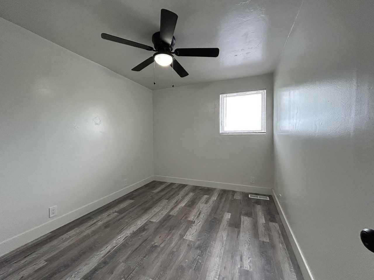 1340 S St #12 - Photo 6 of 8