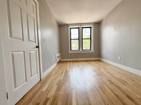 3008 Avenue K #2F - Photo 6 of 8