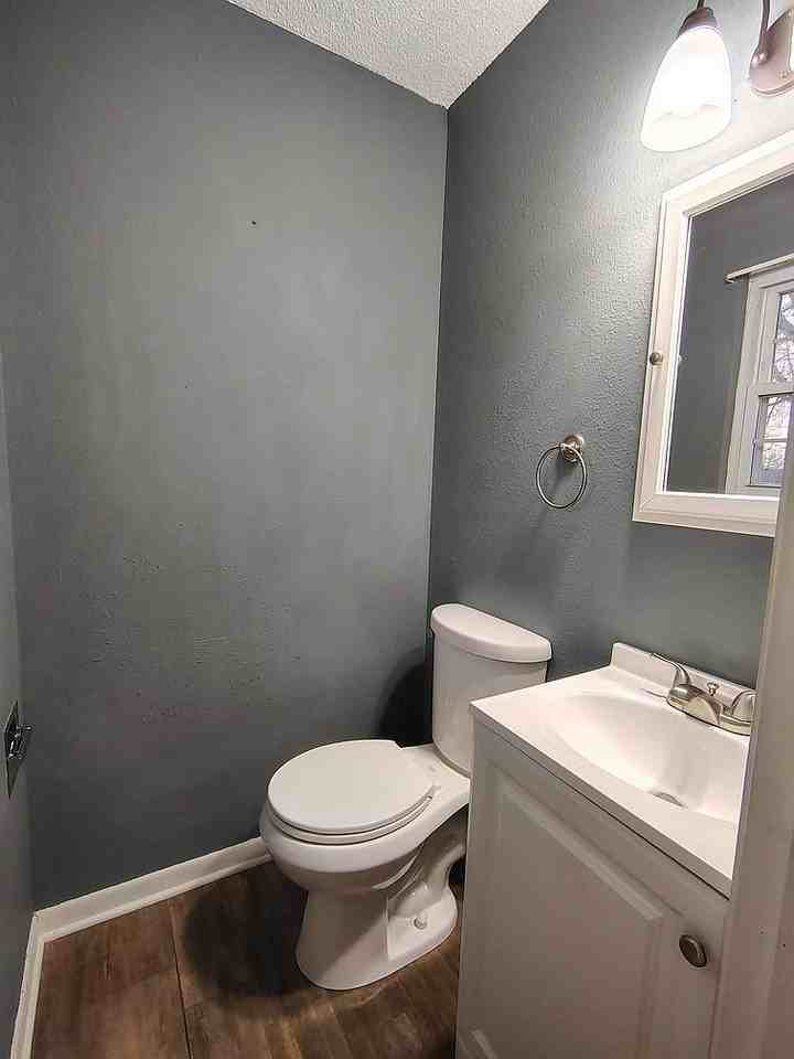 1208 Scott Dr - Photo 6 of 6