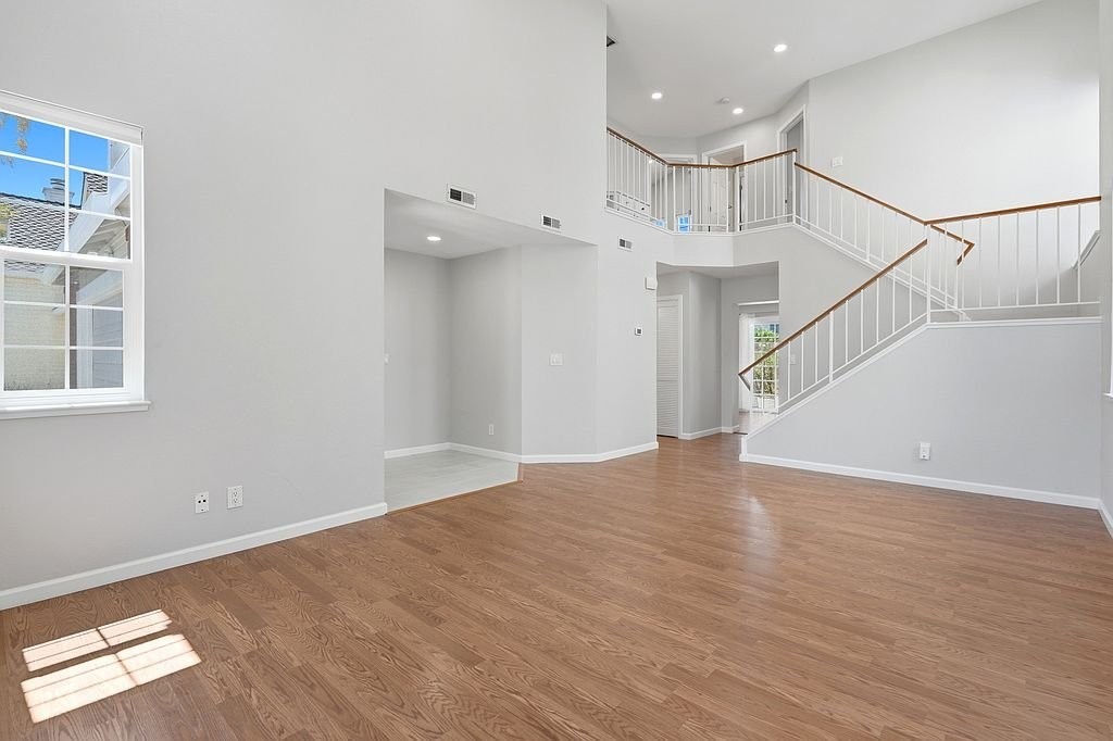1517 David Ln - Photo 3 of 19