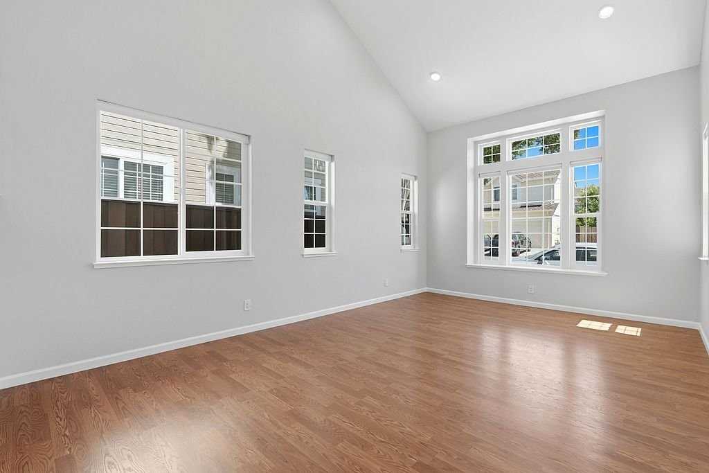1517 David Ln - Photo 5 of 19