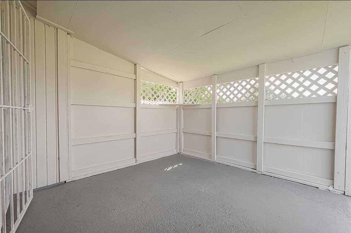 12423 Tambourine Dr - Photo 4 of 16