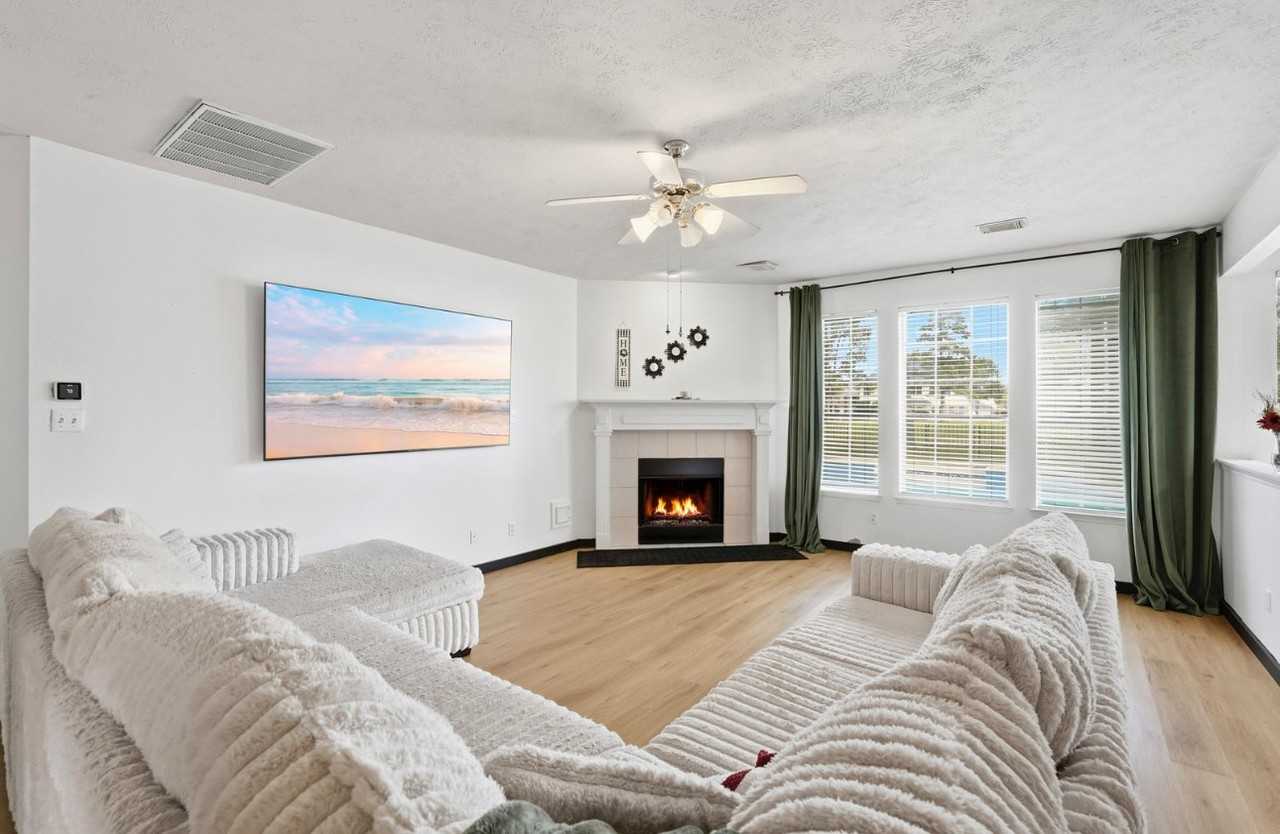 7903 Palmer Place Ln - Photo 6 of 19