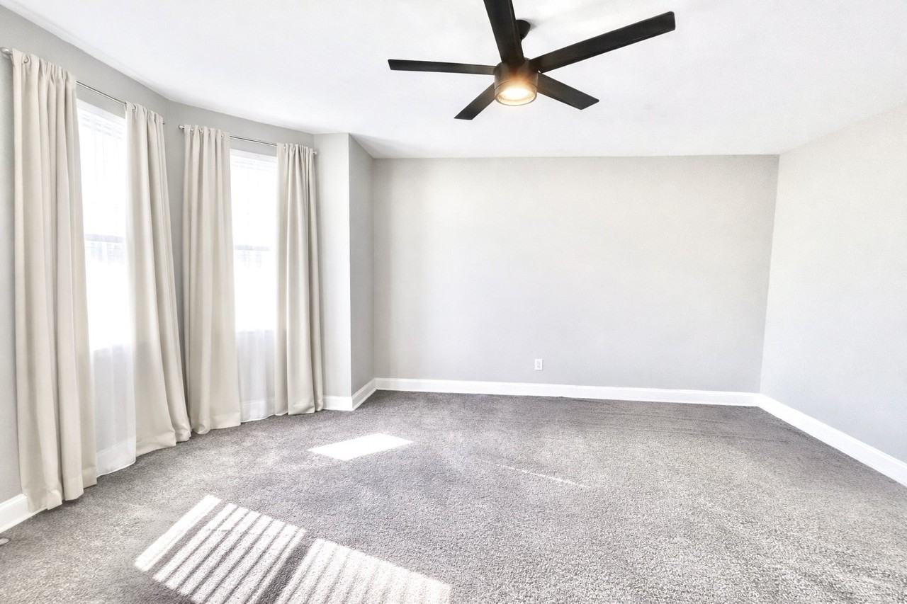 2328 Calverton Heights Ave - Photo 6 of 10