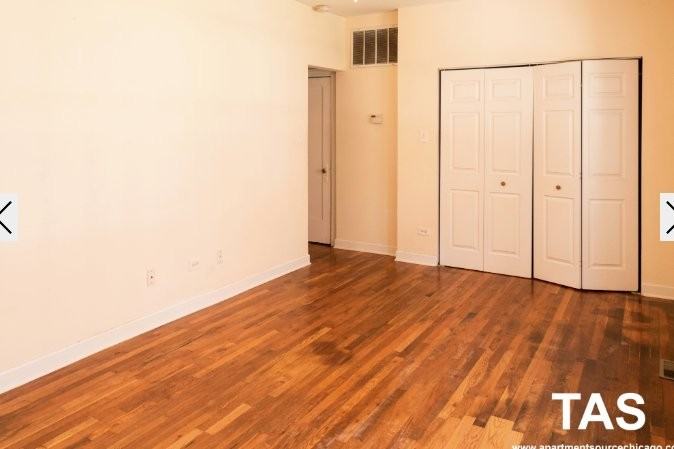 3525 N Broadway St #3 - Photo 7 of 8