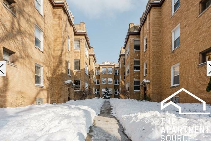 5053 N Damen Ave #1 - Photo 2 of 11