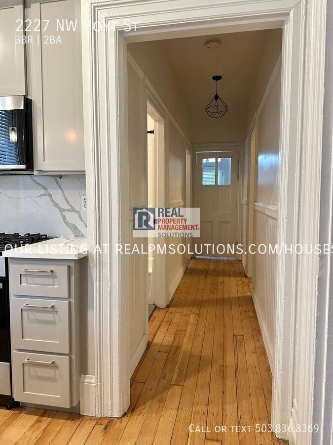 2227 Nw Hoyt St - Photo 7 of 18