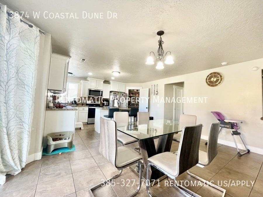 3874 W Coastal Dune Dr - Photo 4 of 39