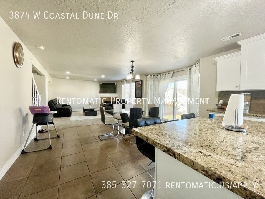 3874 W Coastal Dune Dr - Photo 5 of 39
