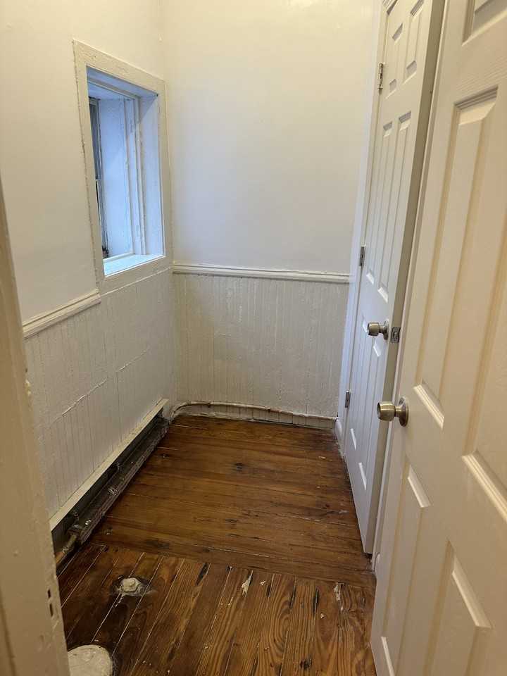 46 Gesler St #2 - Photo 6 of 18