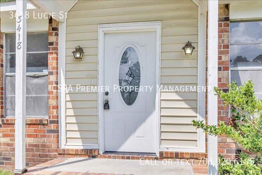 3418 Lucie St - Photo 3 of 18