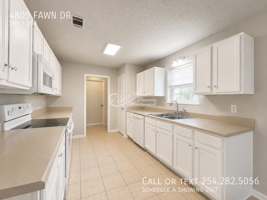 4805 Fawn Dr - Photo 5 of 20