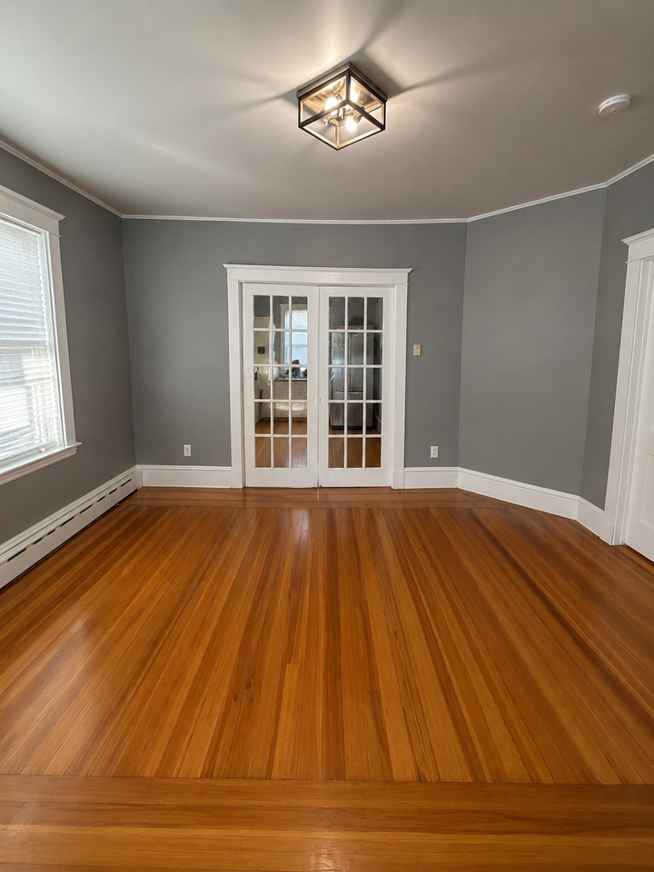 135 Clara St #135 - Photo 4 of 9