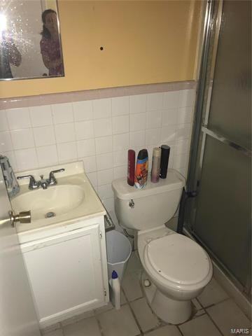 2734 W Randolph St #NA - Photo 3 of 13