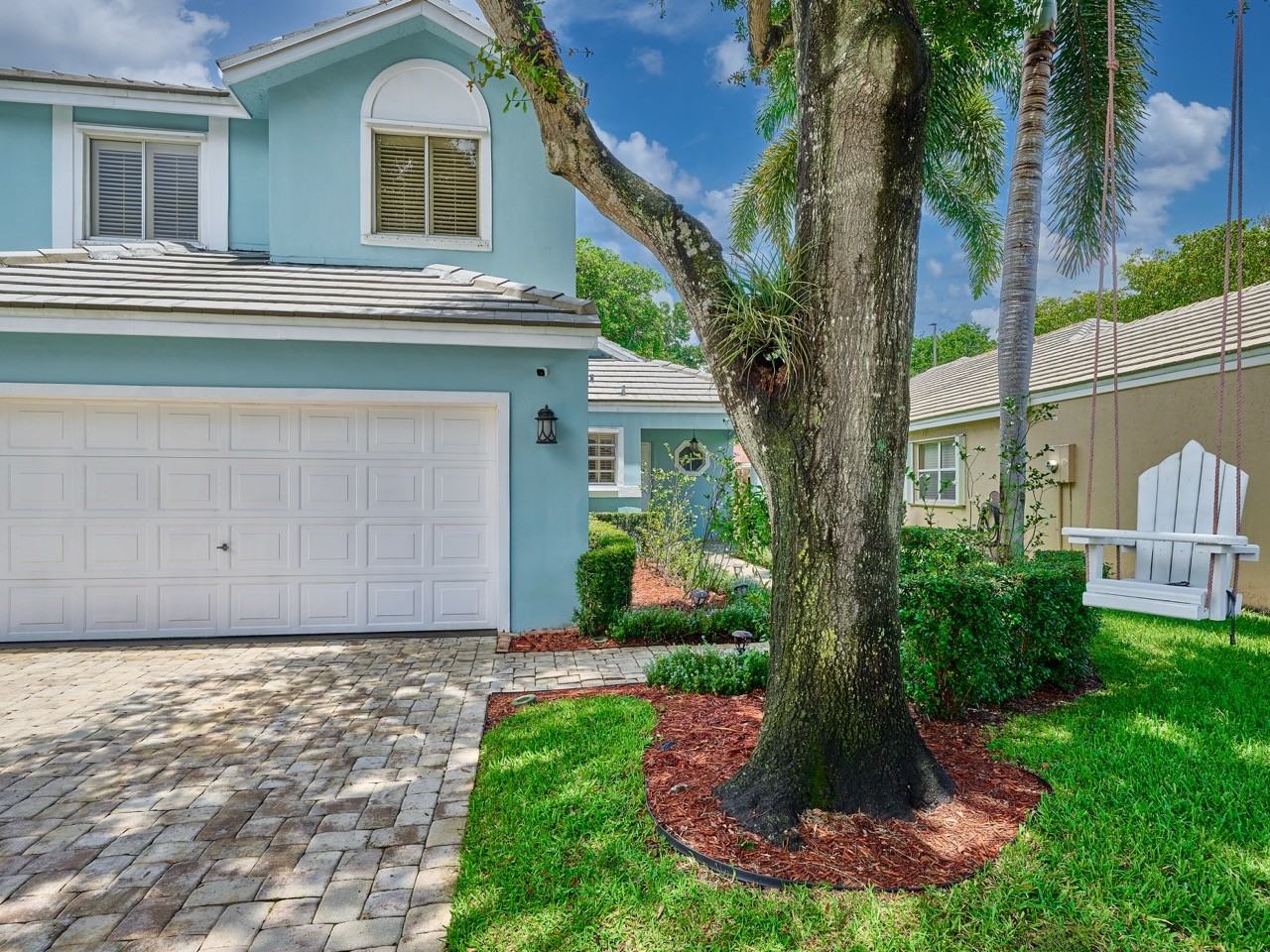 2968 Myrtle Oak Cir #NA - Photo 2 of 50