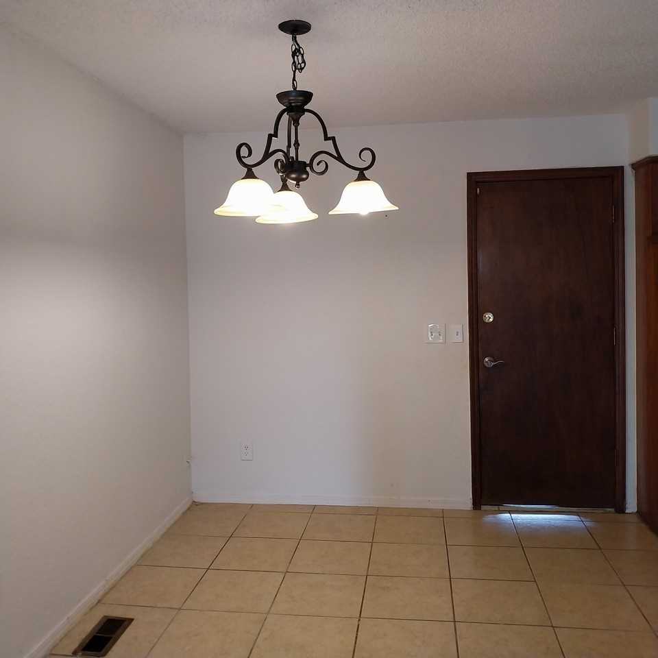 3720 Windswest Ct #NA - Photo 5 of 12