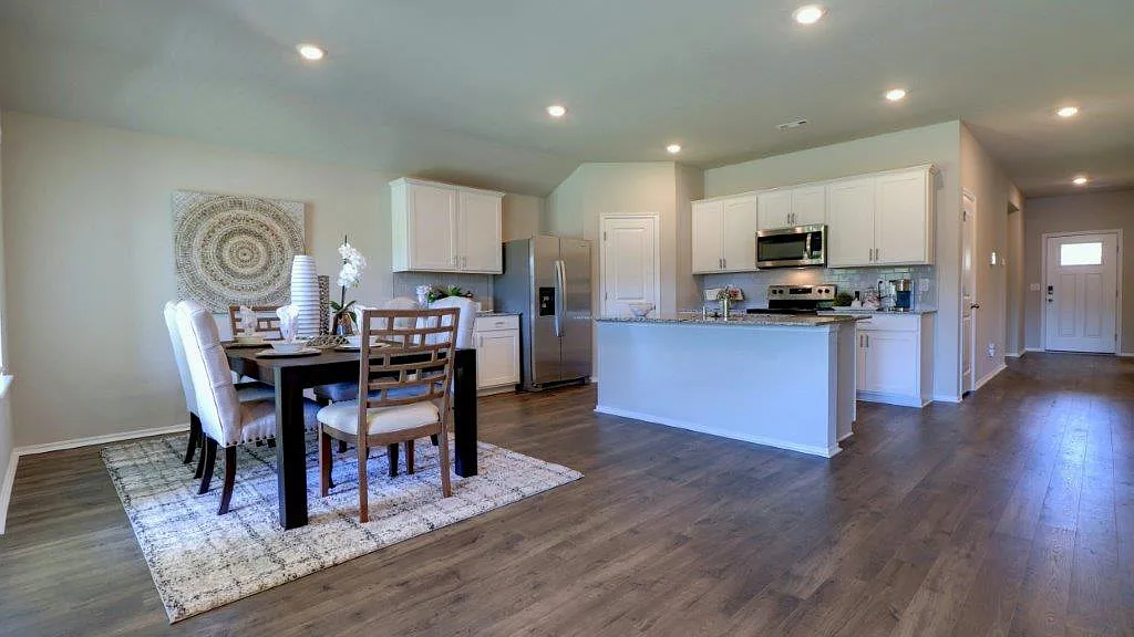 602 Cattleman Ct #NA - Photo 4 of 11