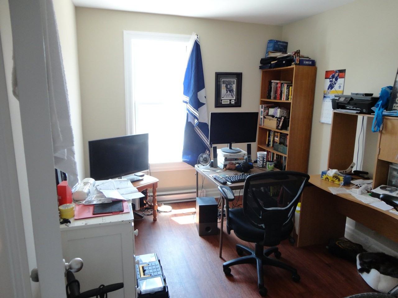 326 Horton St E - Photo 3 of 10