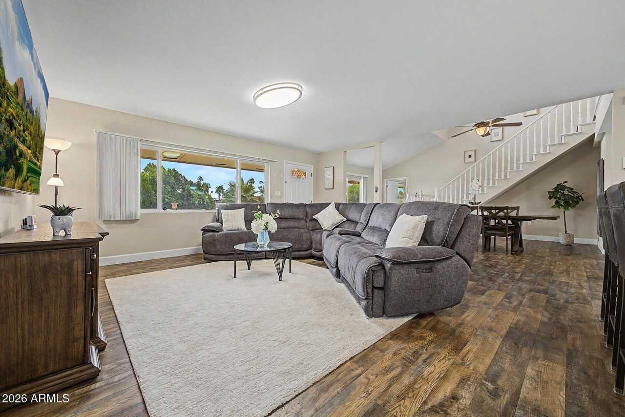 2837 W Union Hills Dr - Photo 3 of 50