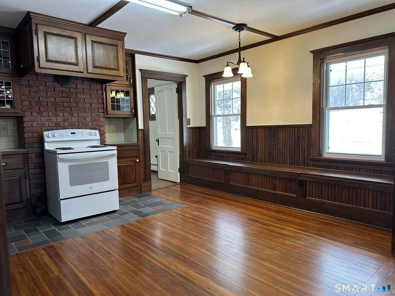 31 State Line Hill Rd #2 - Photo 5 of 14