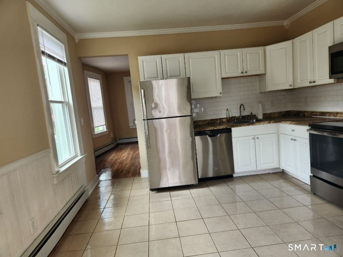 368 Migeon Ave #1 - Photo 4 of 12