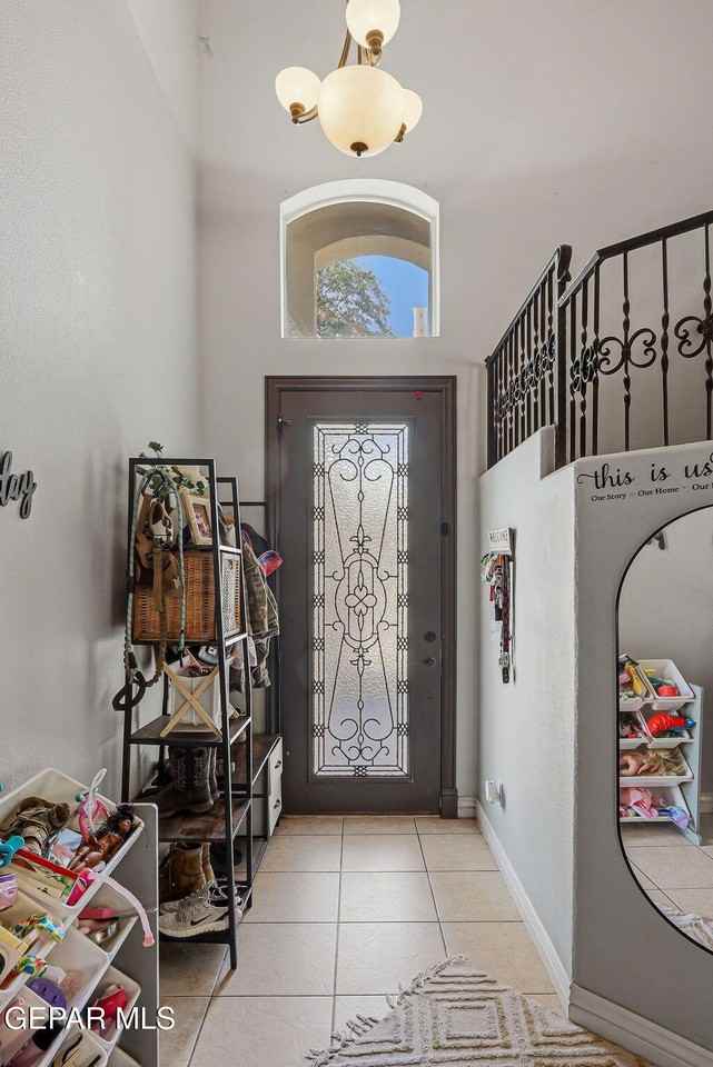 11620 Saint Thomas Way - Photo 3 of 36