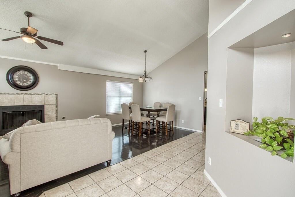 12561 Paseo Alegre Dr - Photo 6 of 34