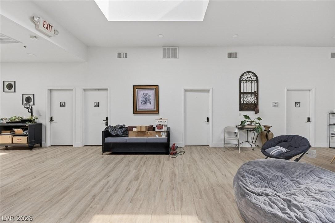 525 S 13th St - Photo 6 of 23