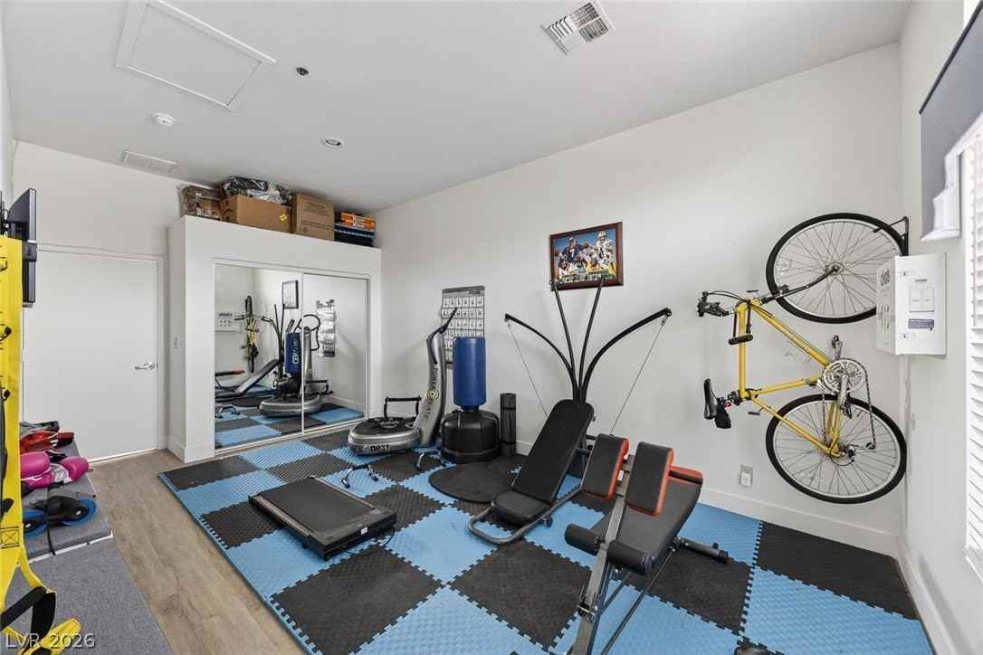 525 S 13th St - Photo 7 of 23