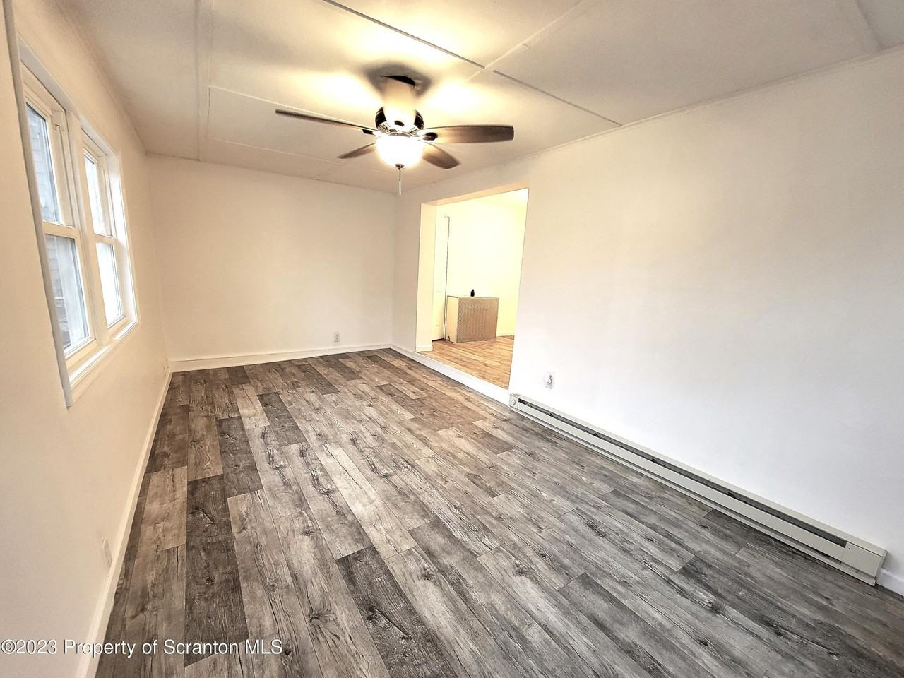 603 Spring St - Photo 5 of 13